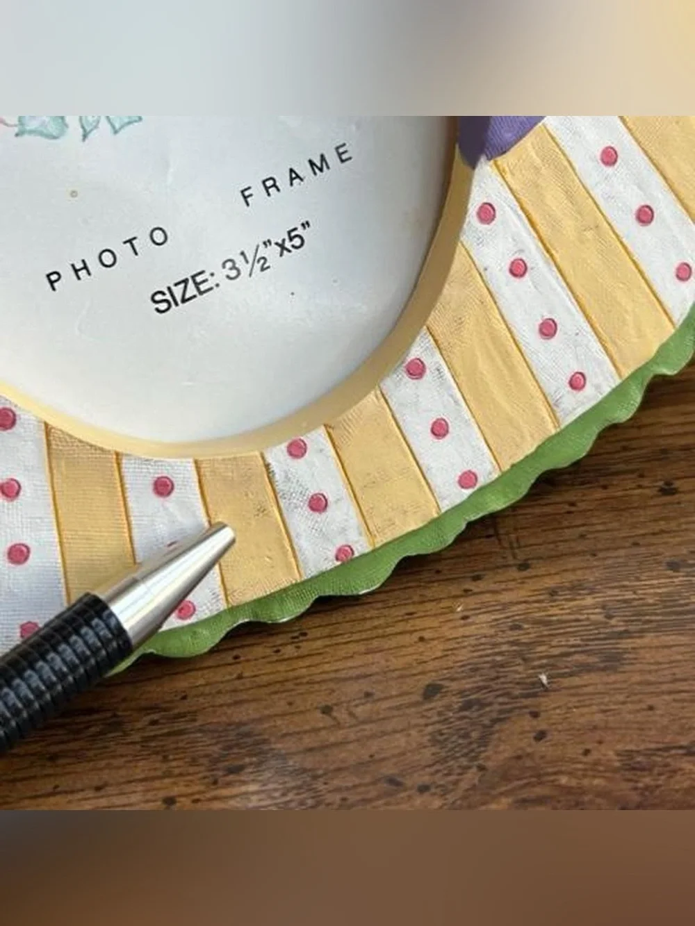 Vintage 90s dress photo frame